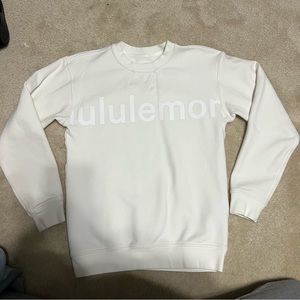 Lululemon crewneck